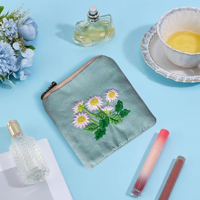 WEBEEDY 2 Sets DIY Embroidery Flower Mini Wallet Kit for Beginners Adults,Coin Purse Sewing Starter Kit Include Embroidery Hoop Threads Needles,Needlepoint Supplies Christmas Decor Gifts,6.5x7.6inch