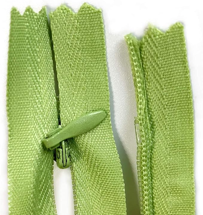 Invisible Zippers, DOITEM 30pcs 24 Inch Invisible Multicolor Nylon Coil Zippers for Sewing and Crafts 15 Colors