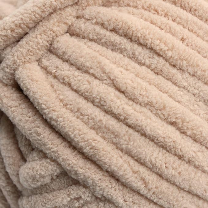 Okey Dokeys 300g Jumbo Velvet Chenille Yarn 7 Jumbo – Plush, No-Fray, Durable Plushies, Posh Soft Crochet Projects Beginner Friendly (130 yds) (Maple Syrup Tan (112), 1 Pack (17.90/Skein))