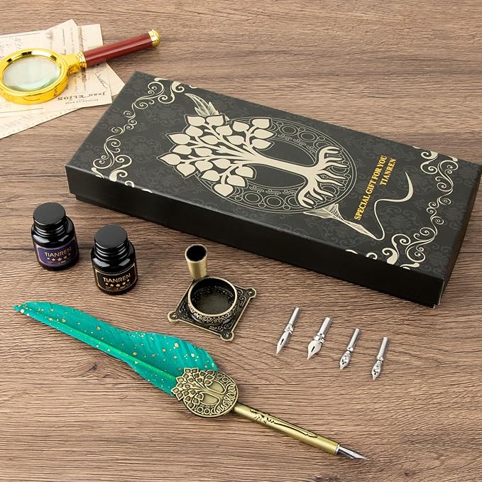 TIANREN Feather Pen and Ink Set,quill pen ink set,Antique Calligraphy Pen with 4 Replaceable Nibs,2 Bottle of ink,Pen Holder Christmas Gift for Men&Women.(Green)