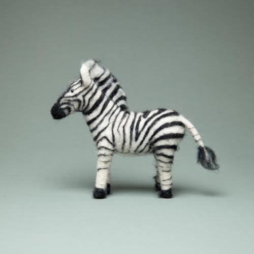 Wizardi Beginner Needle Felting Kit for Adults - Zambezi. Animal Felting Kit 4.72x5.12 Inches. Felting Tools. Wool Felting Supplies. Felt Crafts. Wool Felt. V-113C Charivna Mit - Image 3