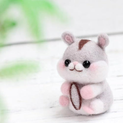 Wizardi Beginner Needle Felting Kit for Adults - Hamster. Animal Felting Kit 7x5x4cm. Felting Tools. Wool Felting Supplies. Felt Crafts. Wool Felt. F07N8-W1 - Image 4