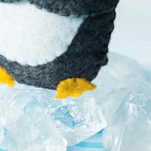 Wizardi Beginner Felt Craft Mini Kit for Adults - Penguin. Bird Felting Kit 7x9cm. Felting Tools. Wool Felting Supplies. Wool Felt. MKPGN1F Corinne Lapierre - Image 4