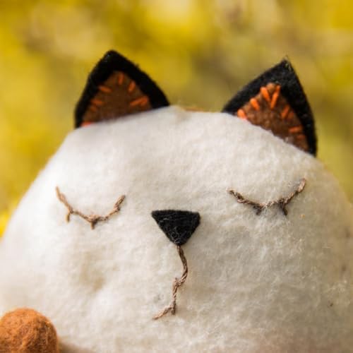 Wizardi Beginner Needle Felting Kit for Adults - Favourite. Animal Felting Kit 8,66x9,45 Inches. Felting Tools. Wool Felting Supplies. Felt Crafts. Wool Felt. V-175C Charivna Mit - Image 7