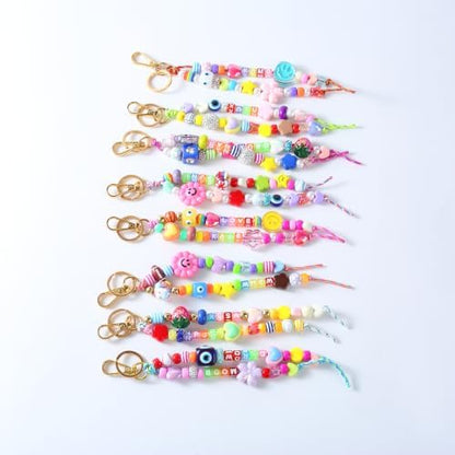 Keychain Making Kit, Bag Charm Kit, 488 PCS DIY Bead Kit with 8 Keychains - Image 2