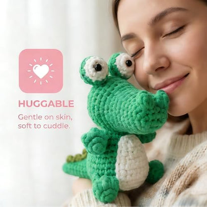 minimal beee Crocodile Crochet Kit for Beginners Easy Yarn Video Tutorials - Image 3