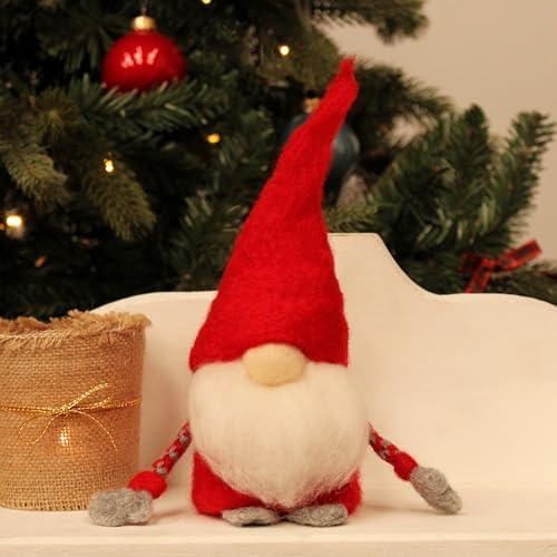 Wizardi Beginner Needle Felting Kit for Adults - Yule Tomte. Fantasy Felting Kit 20cm Tall. Felting Tools. Wool Felting Supplies. Felt Crafts. Wool Felt. The Makerss - Image 3