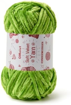 100g Fluffy Velvet Chenille Yarn for Crocheting and Knitting, 80m (87.5yd) Baby Yarn for Crocheting Soft, Crochet Chunky Yarns Amigurumi Yarns (Emerald Green) by OMoiut
