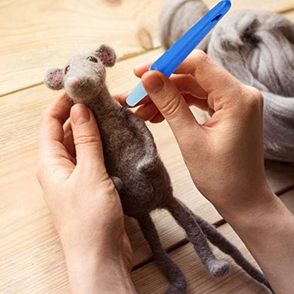 WILLBOND 2 Pack Needle Felting Tool Pen with 3 Needles Punch Style Tool with 7 Barbed Wool Accessories Wool Needle Felting for DIY Patchwork and Craft Making Felt - Image 5