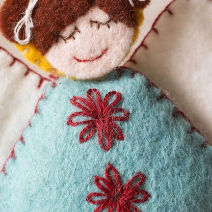 Wizardi Beginner Felt Craft Kit for Adults - Scandinavian Angels. Fantasy Felting Kit 10x12cm. Felting Tools. Wool Felting Supplies. Wool Felt. ANGEL3F Corinne Lapierre - Image 4