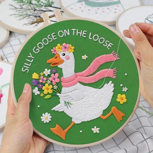 Louise Maelys Silly Goose Embroidery Kit for Beginners, Floral DIY Craft - Image 5