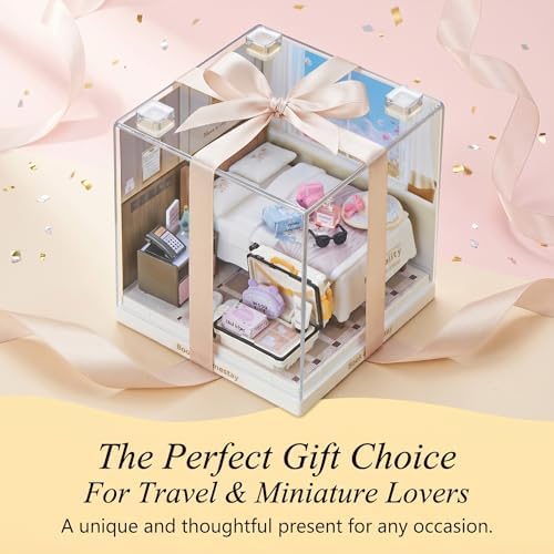 Cozy Hotel Room Miniature House Kit, Plastic DIY Dollhouse with Double Bed & Open Suitcase, Stackable Transparent Dust Cover, Creative Desktop Decor for Adults Teens - Image 7