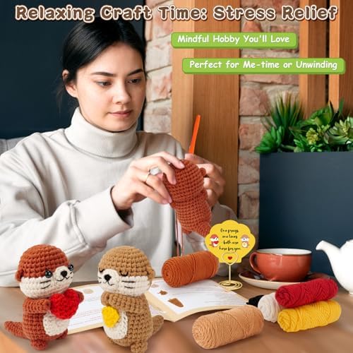 Fortuning's JDS Crochet Kit for Beginners, Otter Couple Crochet Animal Kit - Image 5