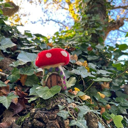 Wizardi Beginner Needle Felting Kit for Adults - Small Toadstool House. Fantasy Felting Kit 10cm Tall. Felting Tools. Wool Felting Supplies. Felt Crafts. Wool Felt. The Makerss - Image 3