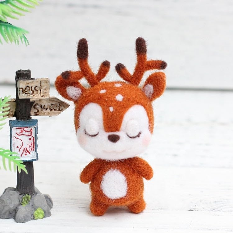 Wizardi Beginner Needle Felting Kit for Adults - Deer. Animal Felting Kit 8x5x3.5cm. Felting Tools. Wool Felting Supplies. Felt Crafts. Wool Felt. F07N8-W2 - Image 2