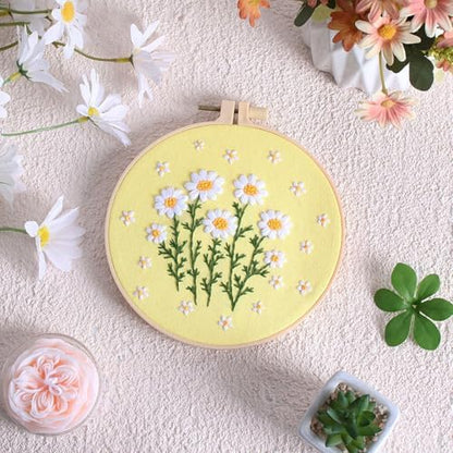 Louise Maelys Daisy Flower Embroidery Kit for Beginners, Floral Pattern - Image 6