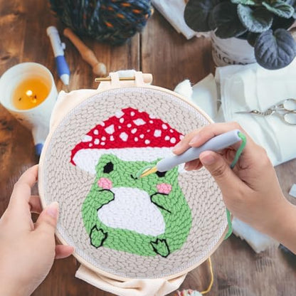 Louise Maelys Punch Needle Kit for Beginners with Mushroom Frog Pattern - Image 5