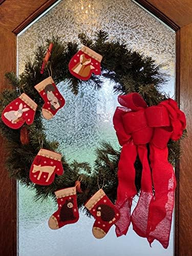 Generic, Christmas Critters Felt Ornament Kit | DIY Wool Stocking Applique from Rachel's of Greenfield, 0919 - Image 6