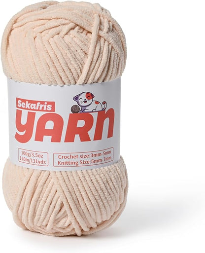 Plush Chunky Chenille Yarn for Crocheting, Soft Fluffy Velvet Yarn for Crocheting, Fuzzy Baby Blanket Knitting Yarns, 100g/131yds Bulky Amigurumi Yarns（Beige）