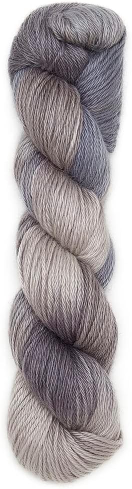 100% Baby Alpaca Yarn Wool 100g Hank DK Weight Hand Dyed Made in Peru - Heavenly Soft and Perfect for Knitting and Crocheting (Gray Fog Mix, DK Hand Dyed - 100g Hank)