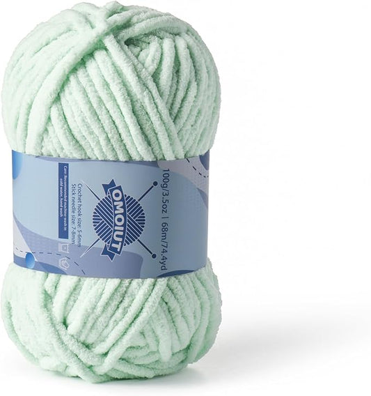 Chunky Chenille Yarn for Crocheting，Baby Yarn for Crocheting Soft Blankets，Bulky Yarns for Crochet Amigurumi，100g (74.3yds) Fluffy Velvet Yarns for Hand Knitting (Baby Green)