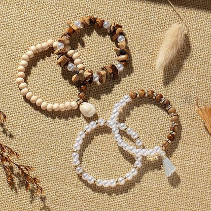 Xylise DIY Jewelry Making Kit, 1000+ Beads with Letters, Turquoise and Pearl Beads, Gold Charms, Bracelet Supplies (Colour of the Picture) - Image 5