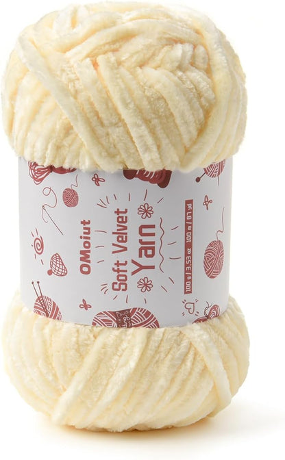 100g Fluffy Velvet Chenille Yarn for Crocheting and Knitting, 80m (87.5yd) Baby Yarn for Crocheting Soft, Crochet Chunky Yarns Amigurumi Yarns（Milky White