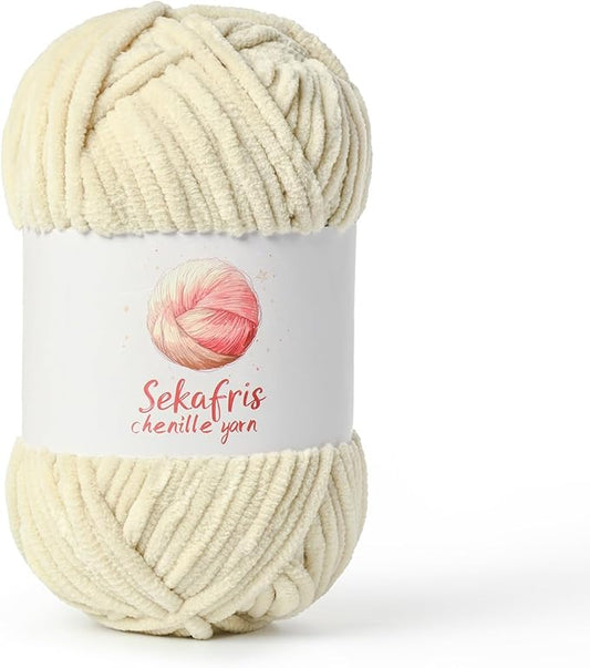 Beige Chunky Chenille Yarn for Crocheting, Bulky Velvet Yarns for Crochet, Baby Yarn for Crocheting Soft Blanket, 131yds /3.53 oz Fluffy Amigurumi Crochet Yarn