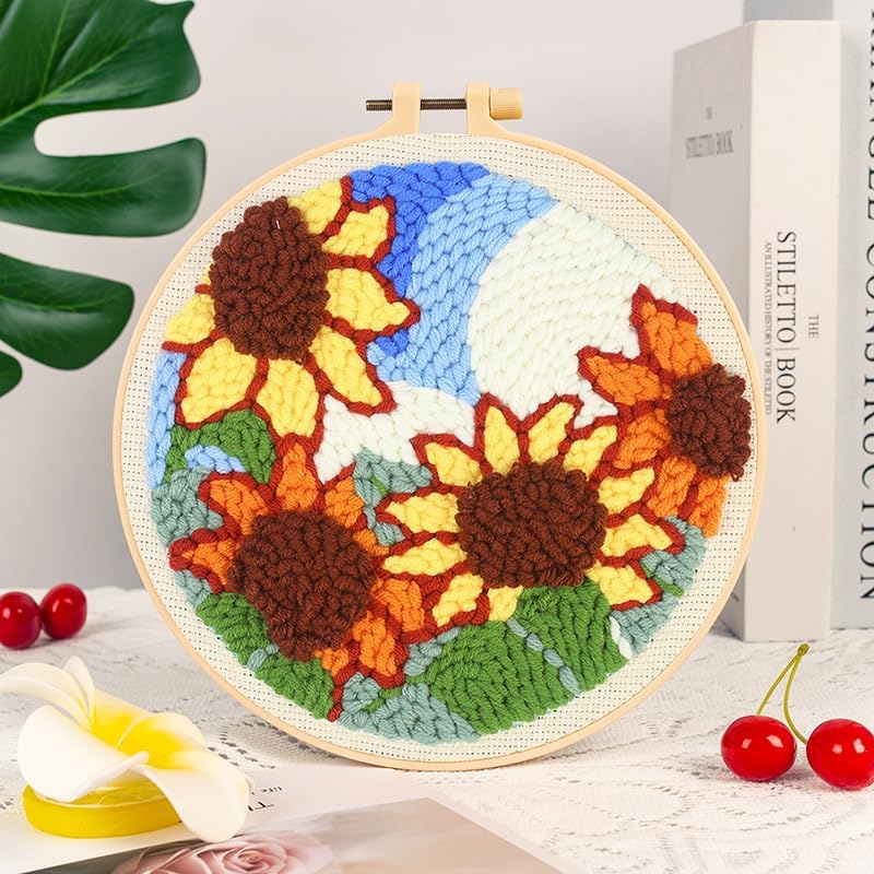 RUIQLXHANG Punch Needle Kits for Beginners, Cute Cartoon Highland Cow with Daisy Flower, Punch Needle Starter Craft Set with 20cm Hoop, Perfect for Festival Gift and Decoration (Sunflower) - Image 2
