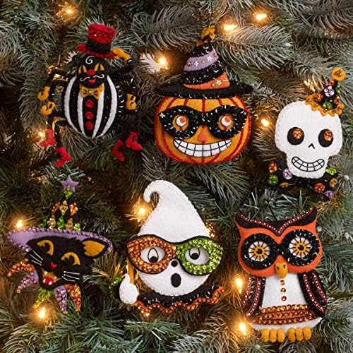 Bucilla 89276E Felt Applique Ornament Kit, Vintage Halloween, Set of 6 - Image 2