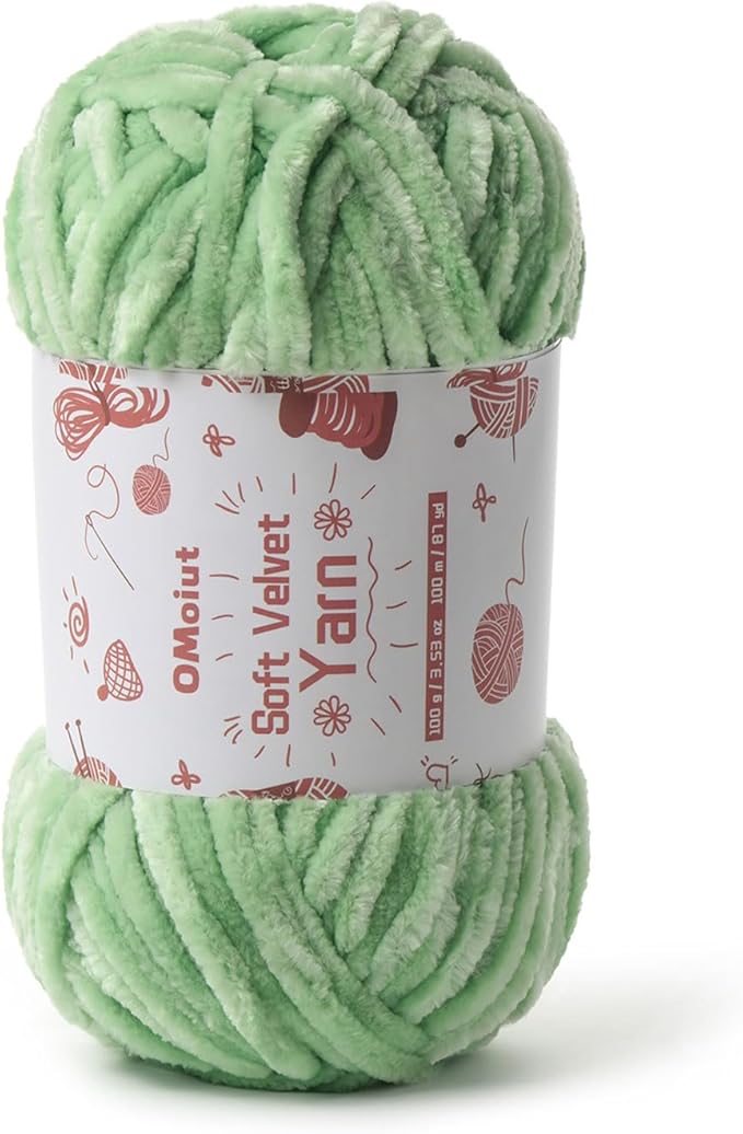 100g Fluffy Velvet Chenille Yarn for Crocheting and Knitting, 80m (87.5yd) Baby Yarn for Crocheting Soft, Crochet Chunky Yarn Amigurumi Yarns (Light Green)