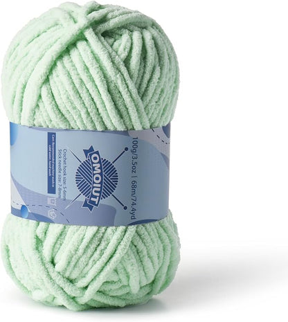Chunky Chenille Yarn for Crocheting，Baby Yarn for Crocheting Soft Blankets，Bulky Yarns for Crochet Amigurumi, 100g (74.3yds) Fluffy Velvet Yarns for Hand Knitting (Light Green)
