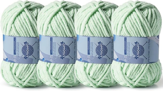 Chunky Chenille Yarn for Crocheting，Baby Yarn for Crocheting Soft Blankets，Bulky Yarns for Crochet Amigurumi，4×100g (4×74.3yds) Fluffy Velvet Yarns for Hand Knitting (4 Light Green)