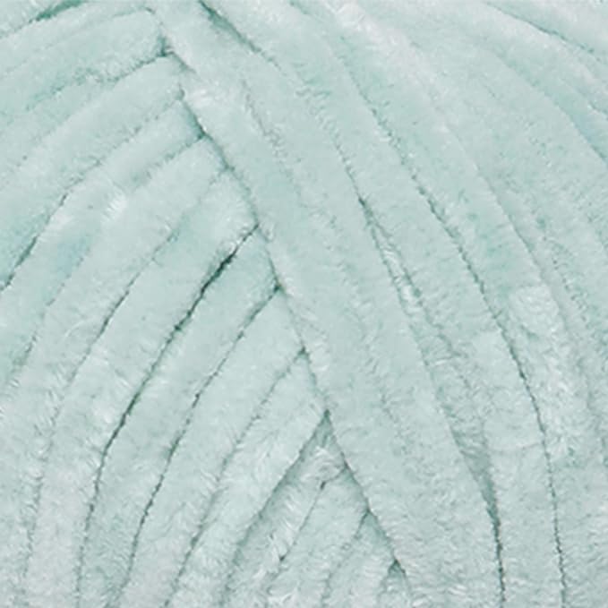 Estako Velvet Chenille Blanket amigurumi Yarn for Crocheting and Knitting Super Bulky 100 gr (132 yds) (1930 - Mint)