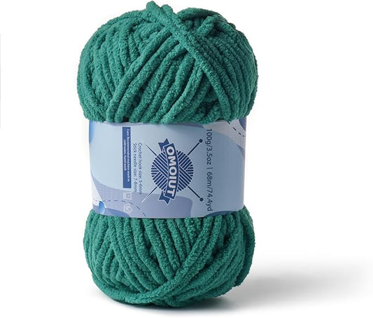 Chunky Chenille Yarn for Crocheting，Baby Yarn for Crocheting Soft Blankets，Bulky Yarns for Crochet Amigurumi，100g (74.3yds) Fluffy Velvet Yarns for Hand Knitting (Dark Green)