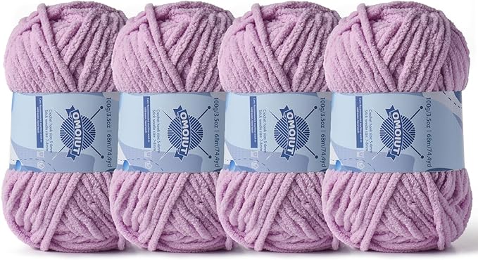 Chunky Chenille Yarn for Crocheting，Baby Yarn for Crocheting Soft Blankets，Bulky Yarns for Crochet Amigurumi，4×100g (4×74.3yds) Fluffy Velvet Yarns for Hand Knitting (4 Light Purple)