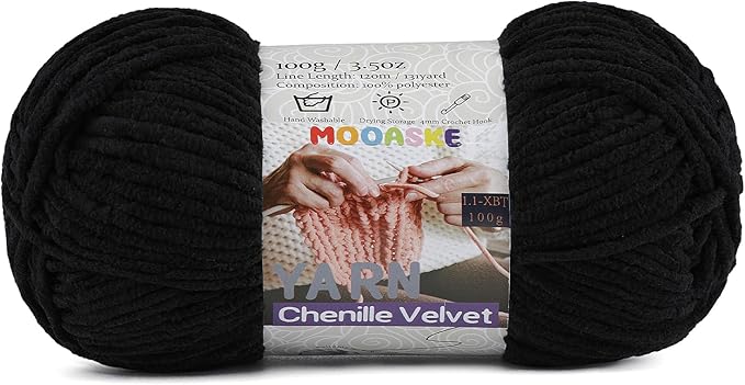Chunky Yarn for Crocheting and Knitting - Easy to Use Plush Chenille Super Bulky Yarn 100g/131yds - Ultra Soft Velvet Baby Blanket Yarn for Beginners & Amigurumi Projects, Black