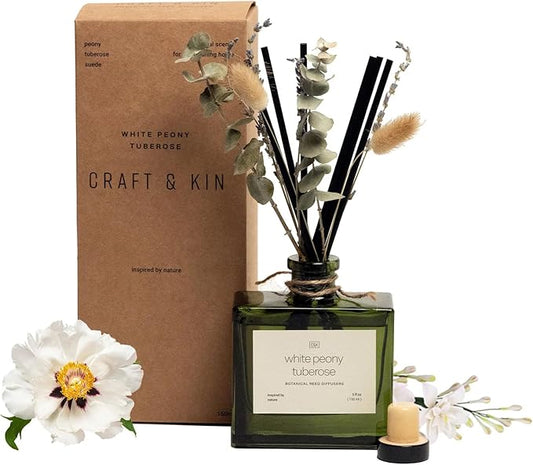 Craft & Kin Reed Diffuser with Dried Flowers | 5 oz White Peony & Tuberose Scented Holiday Reed Diffusers for Home, Bathroom | Scent Sticks | Elegant Fragrance Home Decor for Men & Women