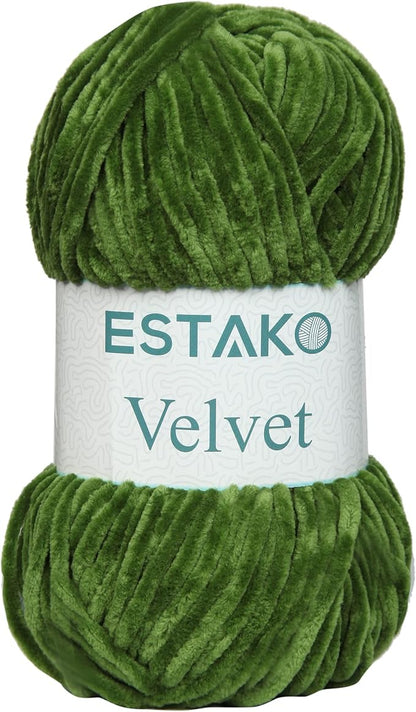 Estako Velvet Chenille Blanket amigurumi Yarn for Crocheting and Knitting Super Bulky 100 gr (132 yds) (1940 - Grass)