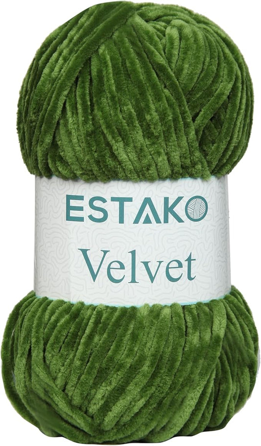 Estako Velvet Chenille Blanket amigurumi Yarn for Crocheting and Knitting Super Bulky 100 gr (132 yds) (1940 - Grass)