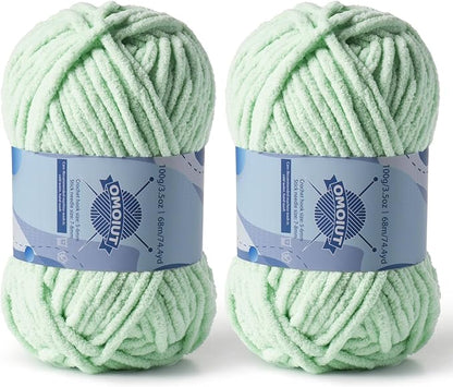 Chunky Chenille Yarn for Crocheting，Baby Yarn for Crocheting Soft Blankets，Bulky Yarns for Crochet Amigurumi，2×100g (2×74.3yds) Fluffy Velvet Yarns for Hand Knitting (2 Light Green)