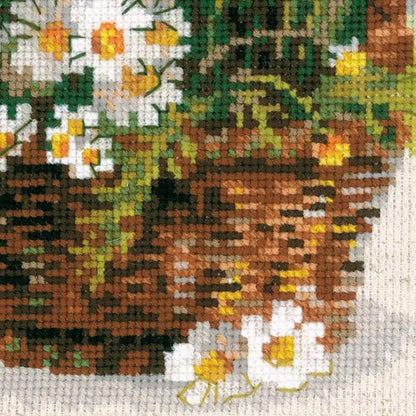 RIOLIS - Russian Daisies 1478, Cross Stitch Kits 9.75"x9.75", Cross Stitch Kits for Adults, Counted Cross Stitch Kits, Embroidery Kit for Beginners & Advanced, Floral Crossstitching Kits