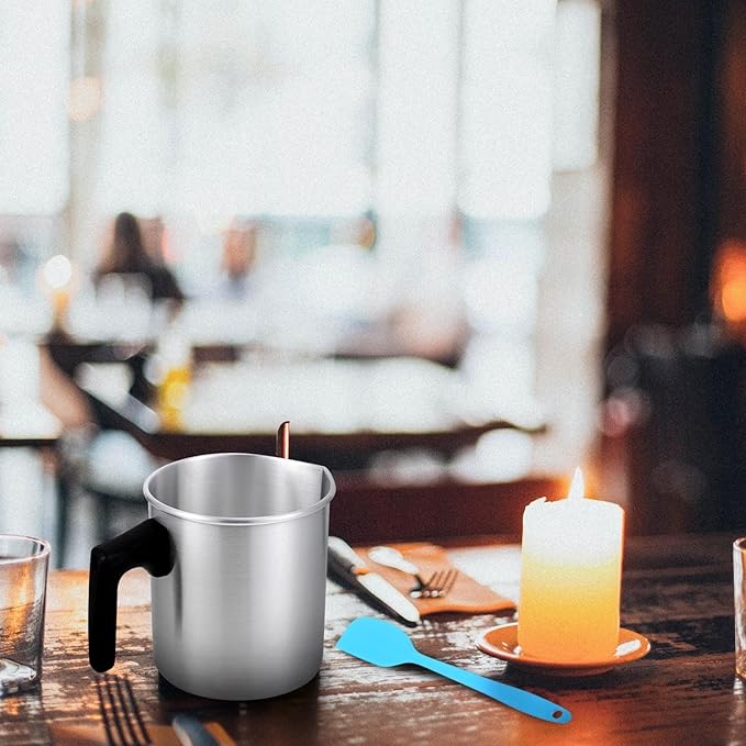 SHERCHPRY Stainless Steel Candle Making Pouring Pot for DIY Crafts Wax Melting Tool for Soybean Wax Candle Crafts Kit for Beginners and Professionals Random Color