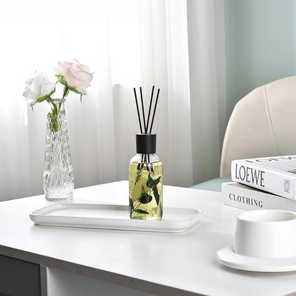 Bamboo White Tea Reed Diffuser Set - Fragrance Reed Diffusers for Home - 250ml Glass Bottle with Plant Accents, Black Reed Sticks, Dried Flowers - Aromatherapy Reed Diffuser Oil for Relaxation