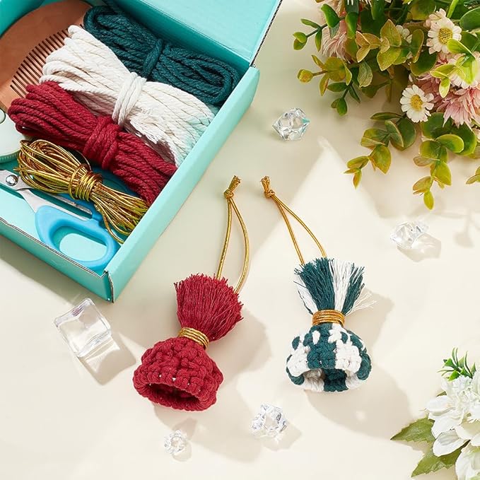FREEBLOSS 6 Set Macrame Christmas Hat & Keychain DIY Kit with Instructions