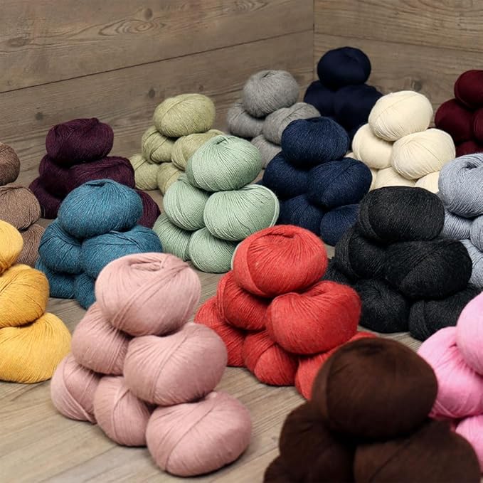 100% Baby Alpaca Yarn Wool Set of 6 Skeins (300 Grams) DK Weight - Made in Peru - Heavenly Soft and Perfect for Knitting and Crocheting (Ivory, DK - 6 Skeins)