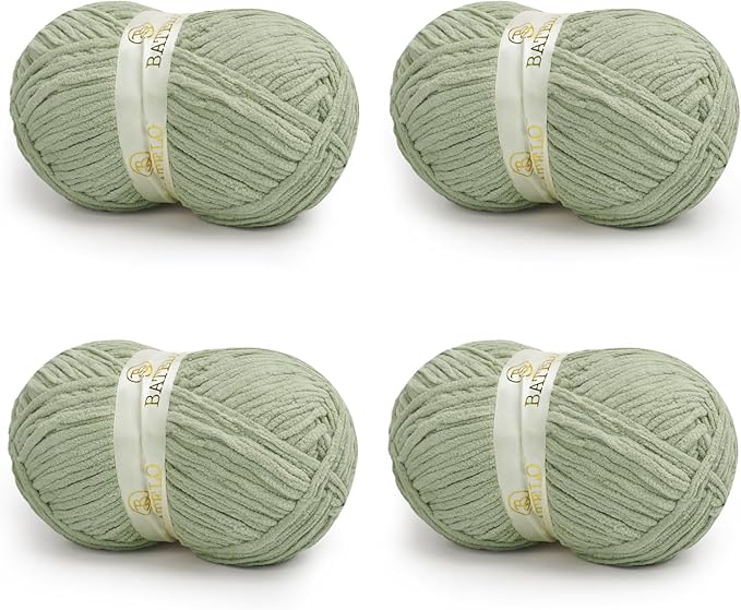Chenille Yarn for Crocheting & Knitting 880 Yards, Soft Thick Fluffy Bulky Blanket Yarn, 4 Pack of 10.5oz(Sage Green)