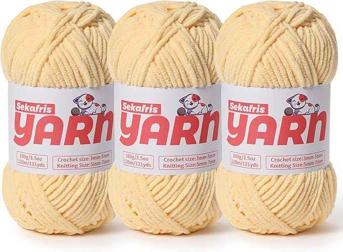 3 Pack Plush Chunky Chenille Yarn for Crocheting, Soft Fluffy Velvet Yarn for Crocheting, Fuzzy Baby Blanket Knitting Yarns, 300g/393yds Bulky Amigurumi Yarns（3 Light Yellow）