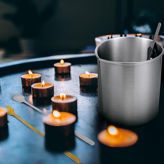 DIYEAH Stainless Steel Candle Making Pouring Pot with Dripless Spout DIY Candle Crafts Tool for Wax Melting Suitable for Adults Random Color