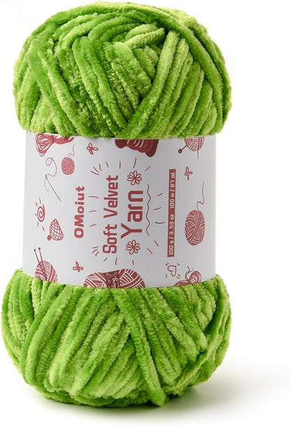 100g Fluffy Velvet Chenille Yarn for Crocheting and Knitting, 80m (87.5yd) Baby Yarn for Crocheting Soft, Crochet Chunky Yarns Amigurumi Yarns (Emerald Green)